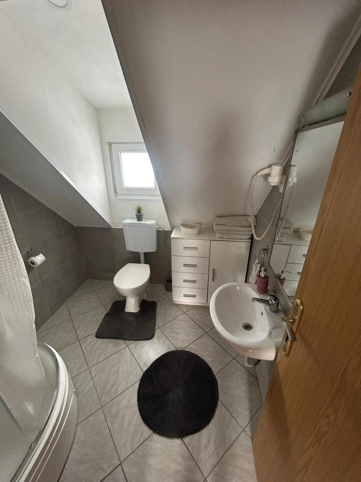 Apartment Mila Plitvicka Jezera Bagian luar foto